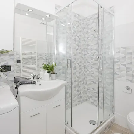 King - 1000mbps - Netflix - Smarttv - Full Kitchen Appartement